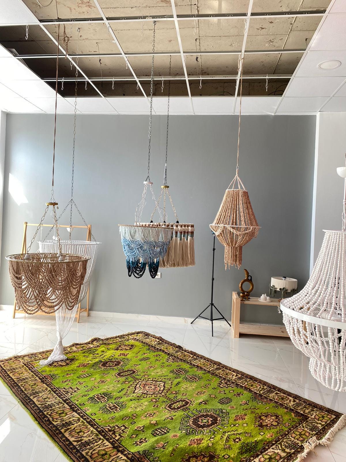 Luxury White Wooden Bead Ceiling Lamp - Perfect for Living Room & Bedroom